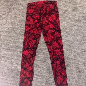 Lululemon Wunder Under 25” Red Floral Leggings